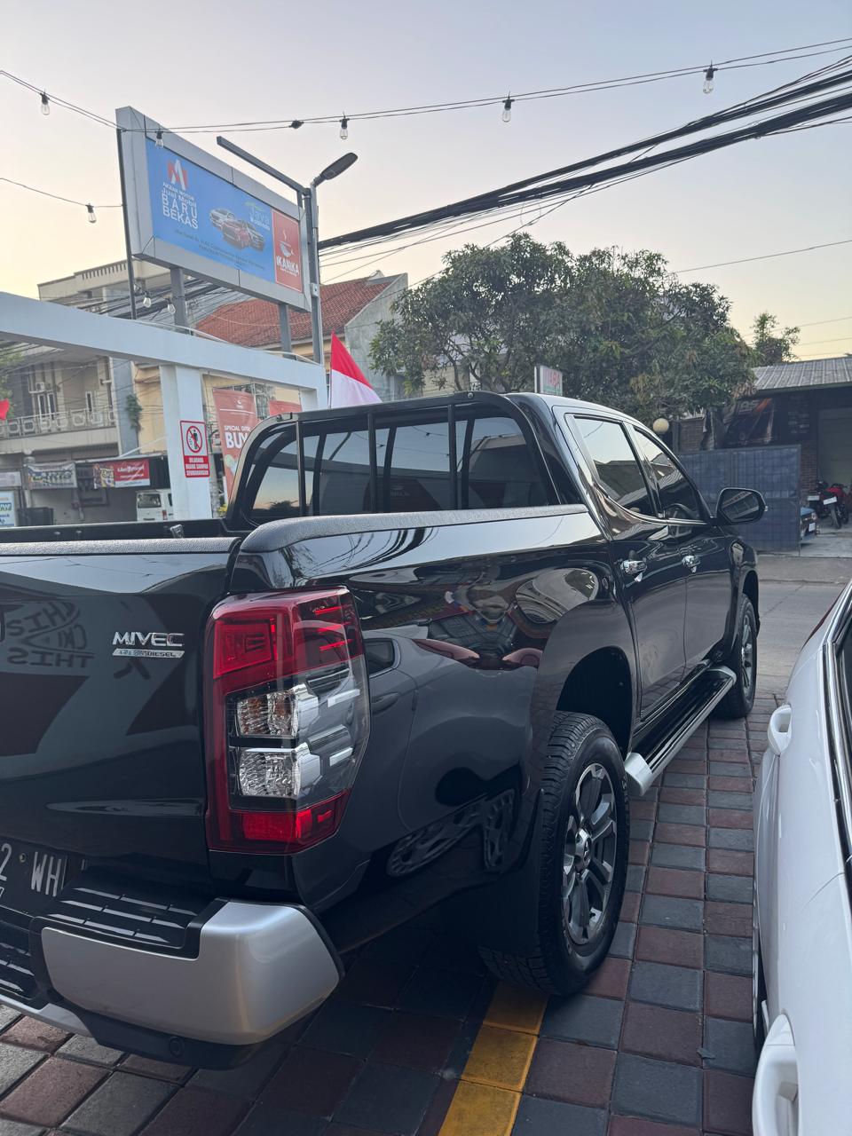 Mitsubishi Triton 2.4 Ultimate Double Cab 4X4