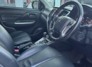 Mitsubishi Triton 2.4 Ultimate Double Cab 4X4