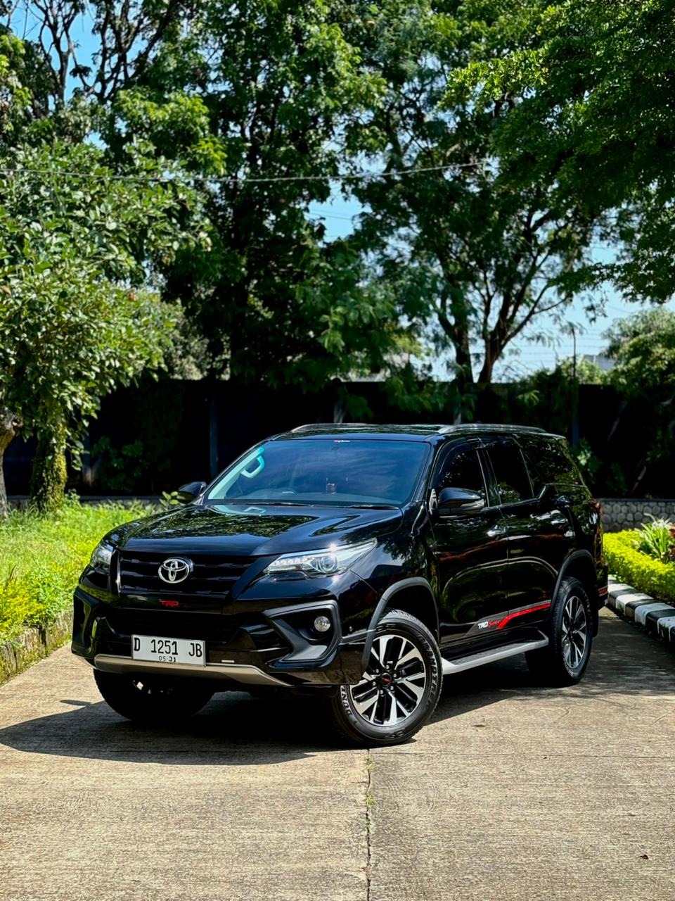 2019 Toyota Fortuner 2.4 VRZ TRD 4X2