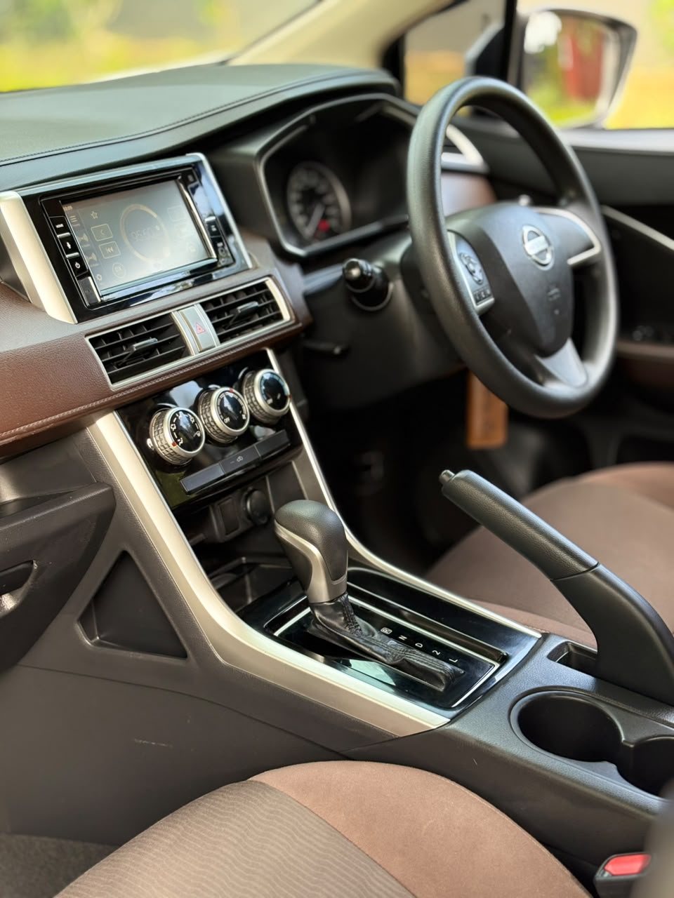 Nissan Livina VE 2019 (AT)